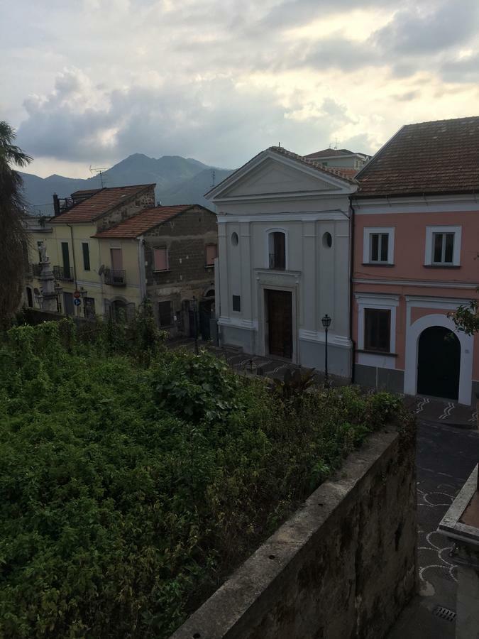 B&B Pozzo Dei Desideri フィシャーノ エクステリア 写真