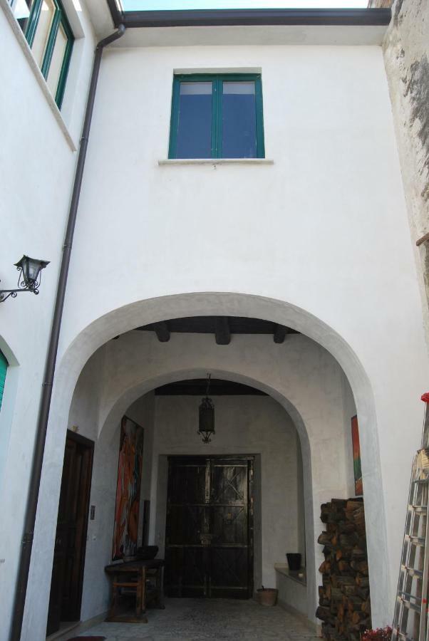 B&B Pozzo Dei Desideri フィシャーノ エクステリア 写真