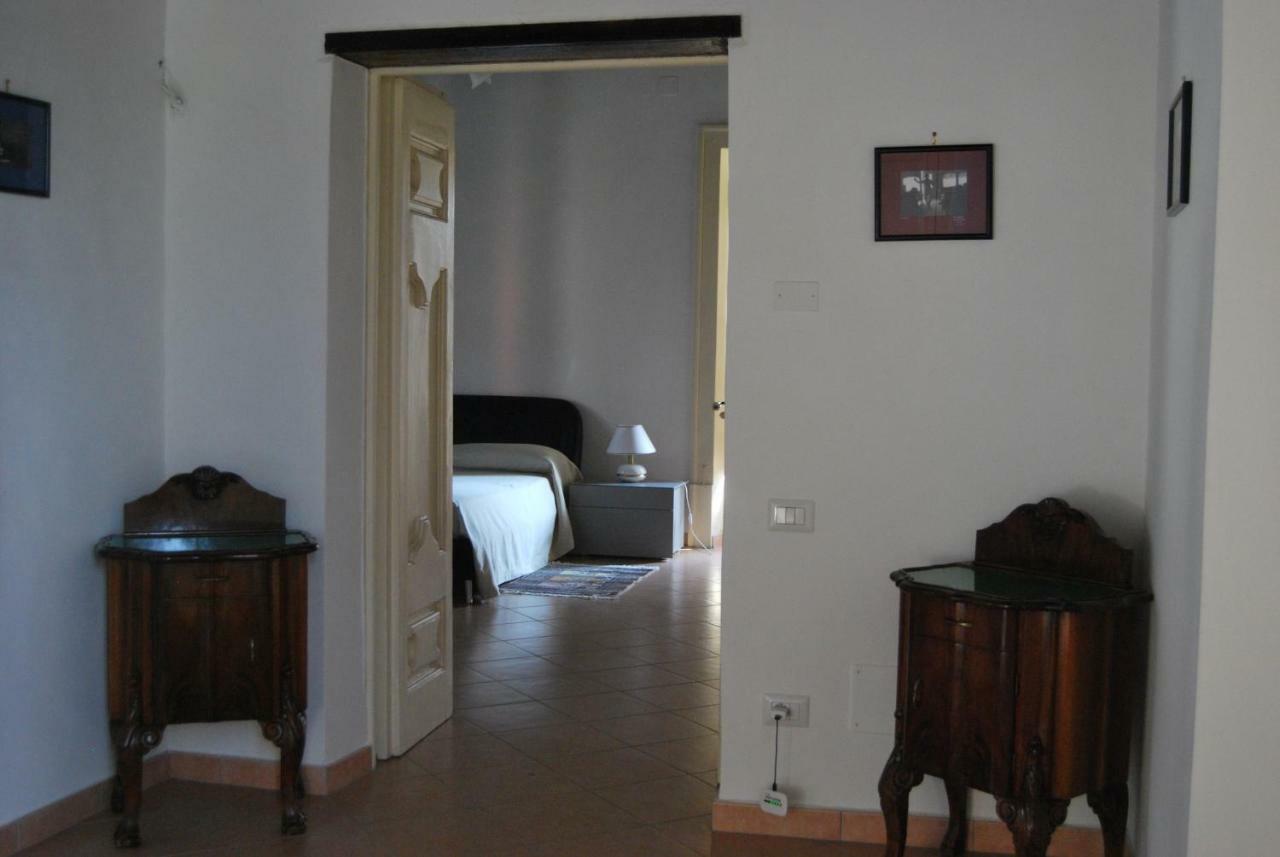 B&B Pozzo Dei Desideri フィシャーノ エクステリア 写真