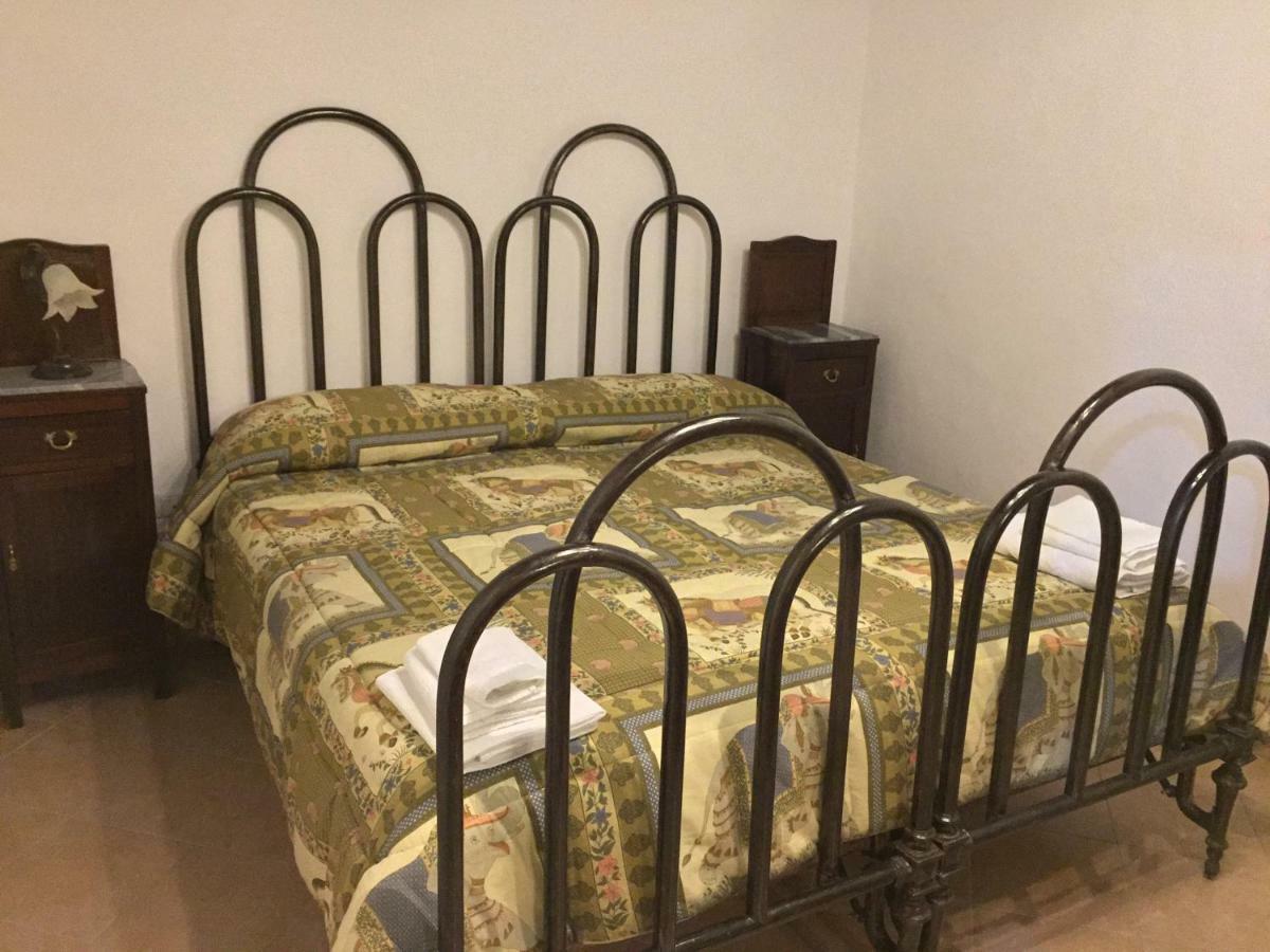 B&B Pozzo Dei Desideri フィシャーノ エクステリア 写真