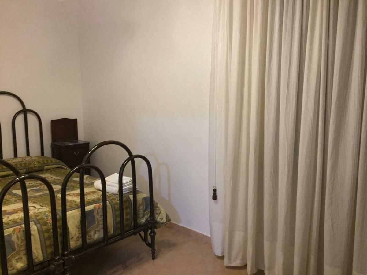 B&B Pozzo Dei Desideri フィシャーノ エクステリア 写真